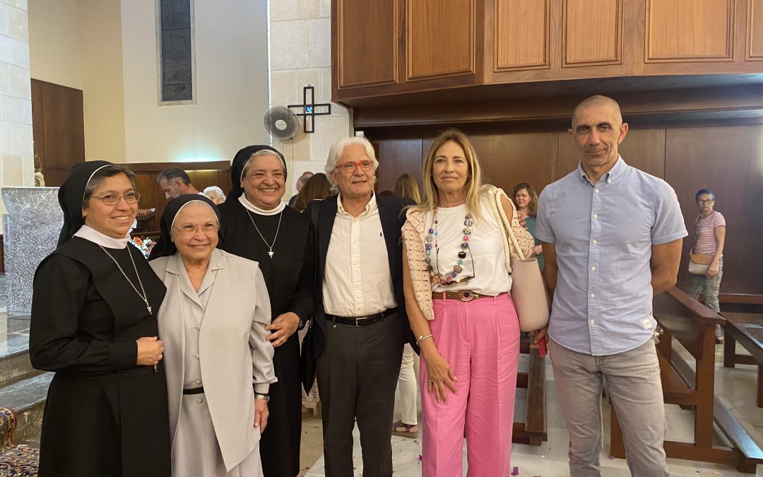 Celebración en Ibiza de 25 años de Vida Consagrada de Sor Katia y Sor Silvia de la congregación de Agustinas Hermanas del Amparo.